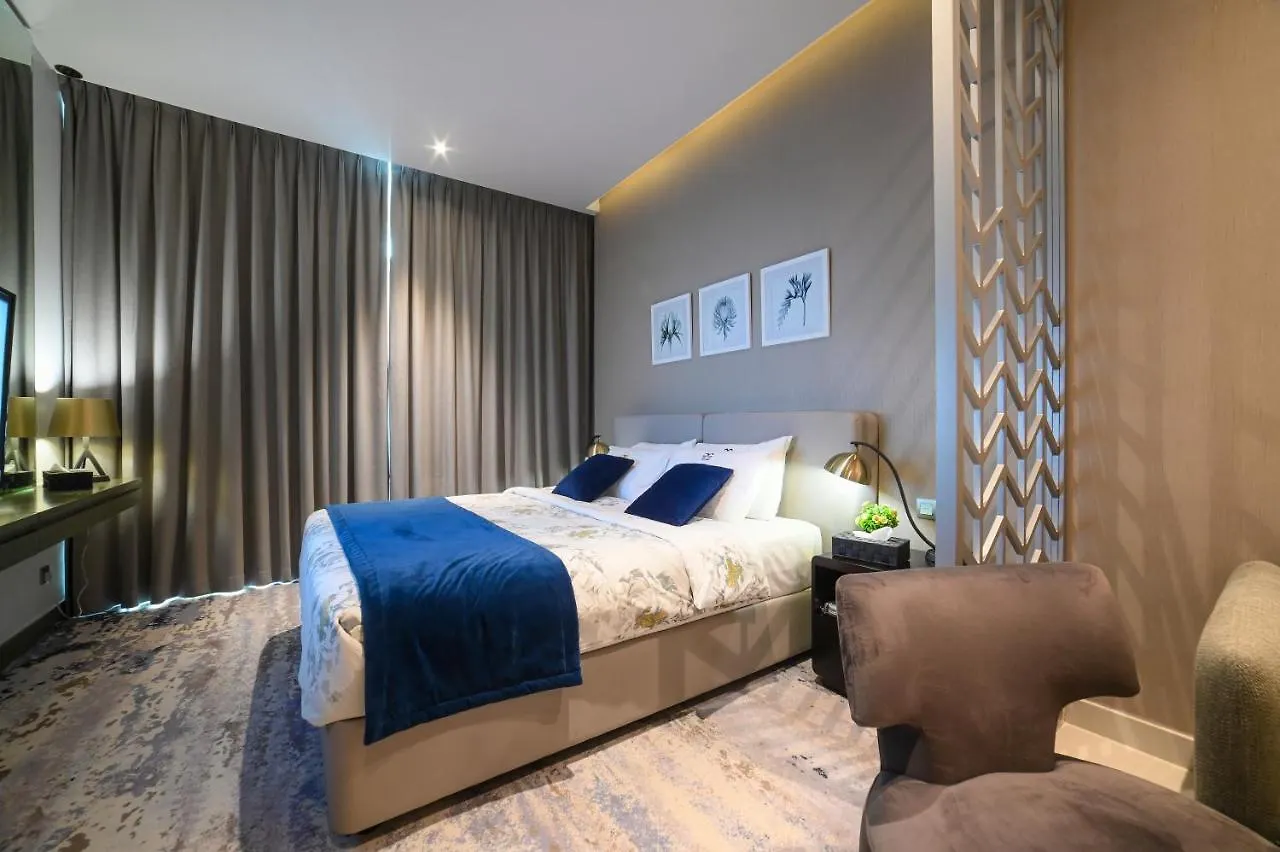 Damac Prive Exquisite Luxurious Studio Apartment By Central Cove Holiday Homes Dubai