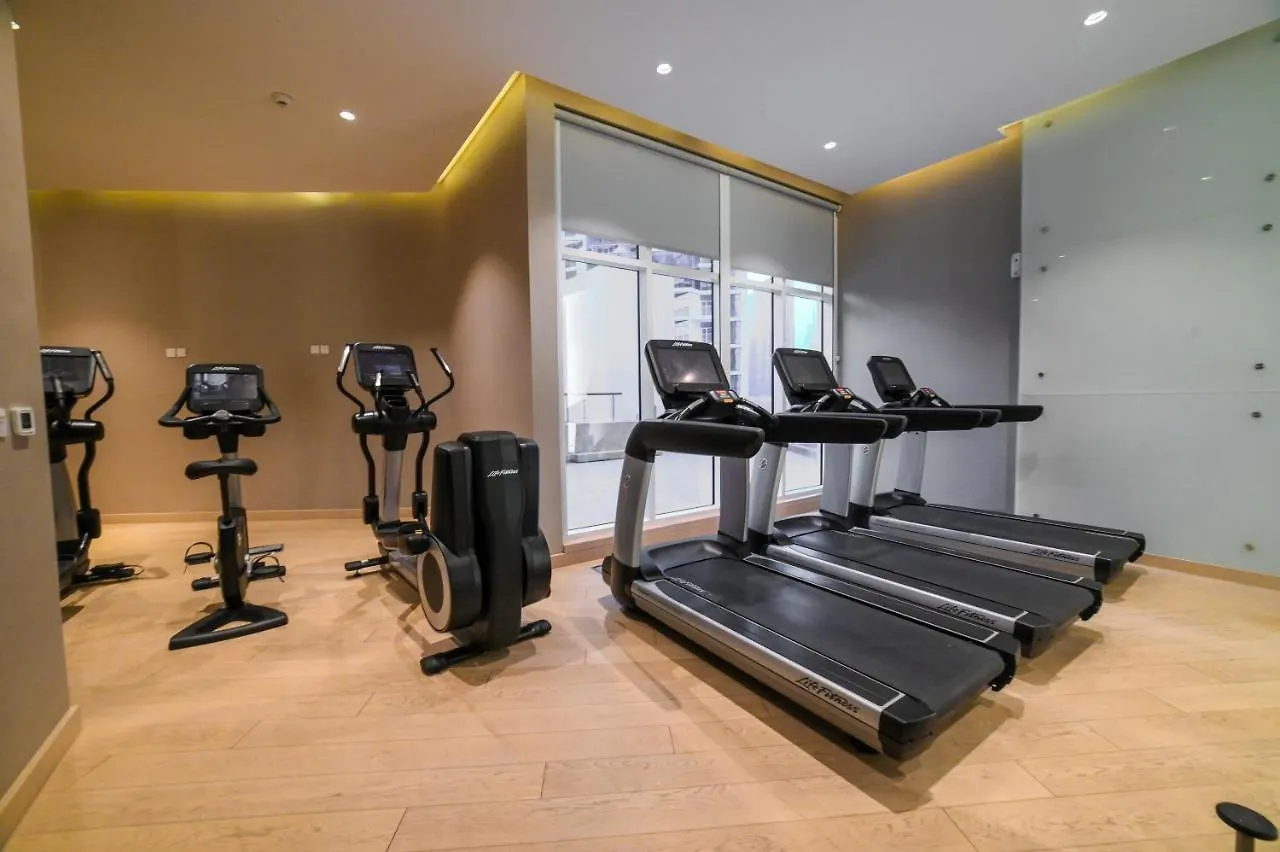Damac Prive Exquisite Luxurious Studio Apartment By Central Cove Holiday Homes Dubai United Arab Emirates