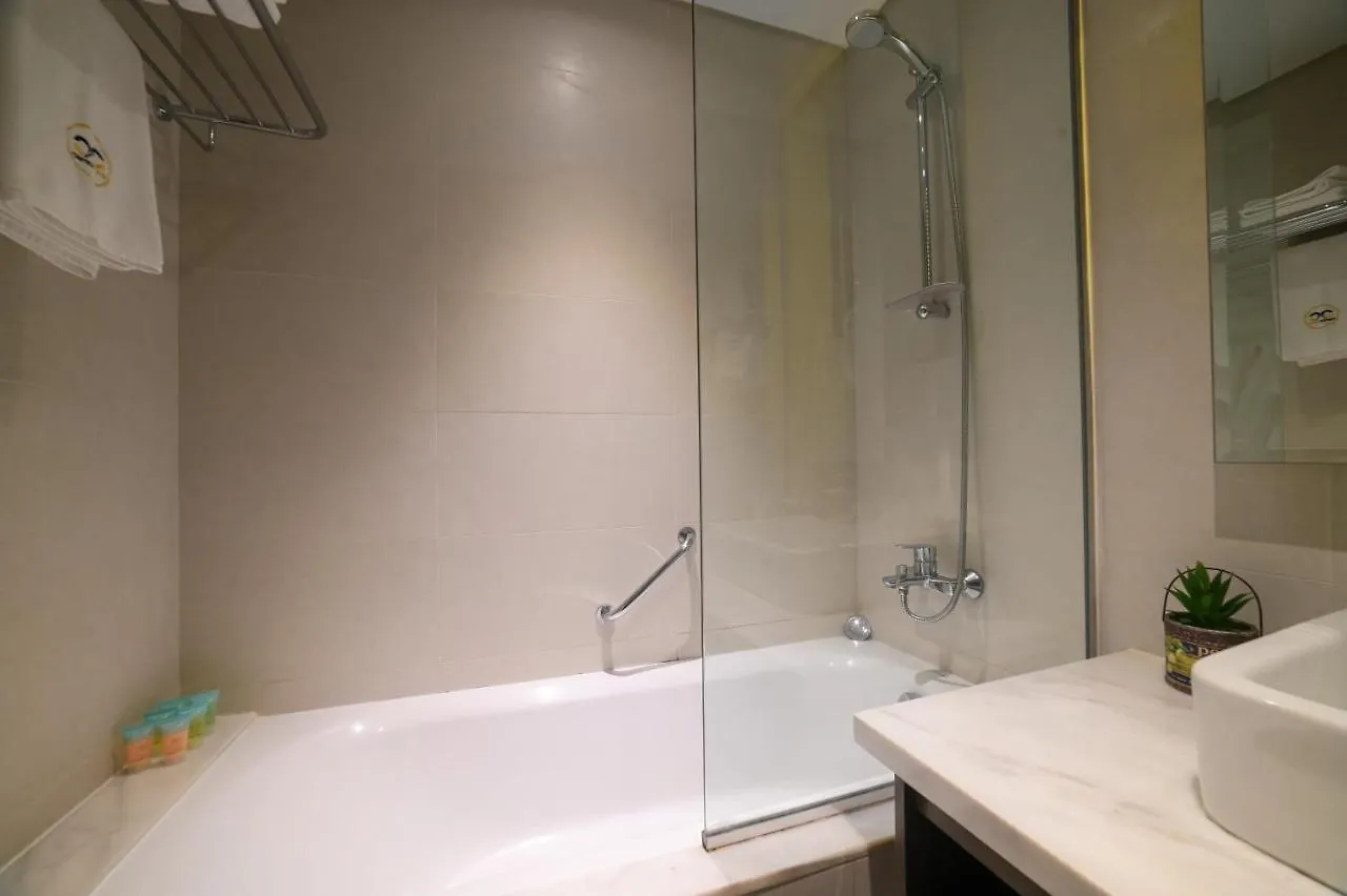 Damac Prive Exquisite Luxurious Studio Apartment By Central Cove Holiday Homes Dubai