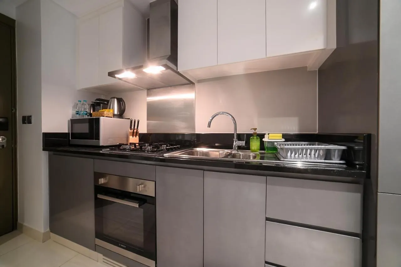 Damac Prive Exquisite Luxurious Studio Apartment By Central Cove Holiday Homes Dubai
