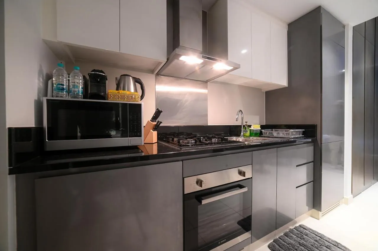 Damac Prive Exquisite Luxurious Studio Apartment By Central Cove Holiday Homes Dubai